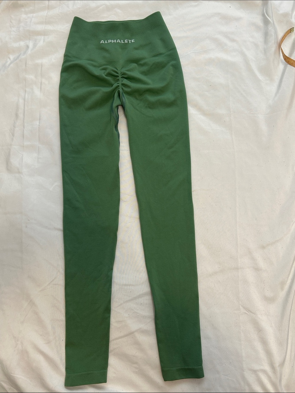 Alphalete Forest Green Scrunch-Back High Waist Leggings